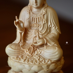 Tượng Quan Âm Bồ tát gỗ hoàng dương lá nhỏ 10cm