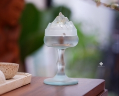 Lư trùng sơn chân nến lưu ly ngọc bích