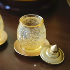Chén nước hoa sen lưu ly vàng