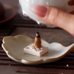 Lư gốm cú mèo may mắn Nhật Bản