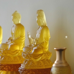 Bình hoa sen lưu ly vàng