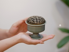 Lư gốm ân lành xanh ngọc