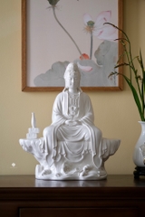 Tượng Quan Âm Bồ tát sứ trắng 44.5cm