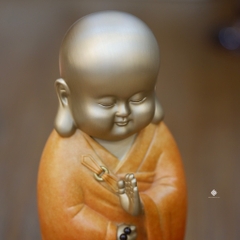 Tượng đồng tiểu hoà thượng tâm an