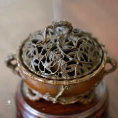 Lư đồng cổ trúc