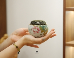 Lư gốm vẽ tay liên hoa