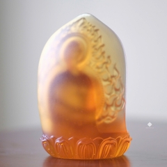 Tượng Phật A Di Đà lưu ly vàng 10cm