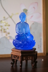 Tượng Đức Phật Dược Sư cầm bảo tháp xanh dương 18cm