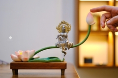 Tượng đồng Hồng Liên Viên Giác