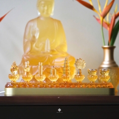 Quý phẩm cúng dường lưu ly vàng kèm đế đèn led