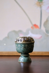 Lư gốm thanh diệp