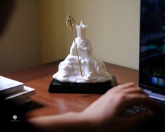 Tượng Địa Tạng Bồ tát cưỡi Đế Thính sứ trắng mini