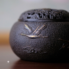 Lư gang vân điểu