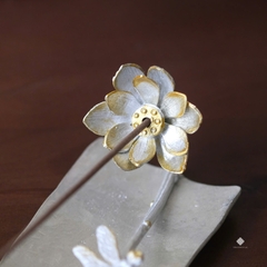 Lư thiếc thanh đình ỷ hoa