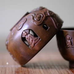 Lư đồng lối vào thiền môn nhỏ - nâu