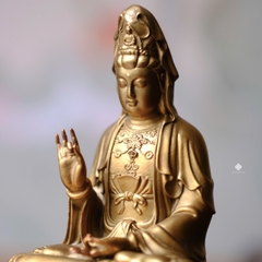 Tượng Quan Âm Bồ tát đồng vàng 11.5cm