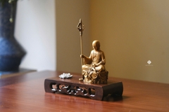 Tượng Địa Tạng Bồ tát đồng vàng 10cm