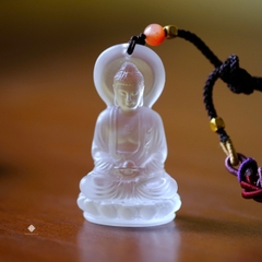 Mặt dây Đức Phật Thích Ca lưu ly trắng