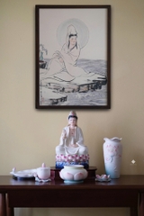 Ban thờ hoa sen sứ màu