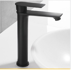 Vòi rửa mặt V 002B LUX