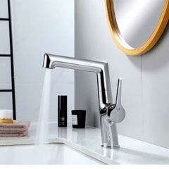 Combo Thiết Bị Vệ Sinh Phòng Tắm CB020VIP Cao Cấp