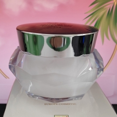 KEM DƯỠNG DA MẶT BAN NGÀY - PREMIUM DAY FACE CREAM