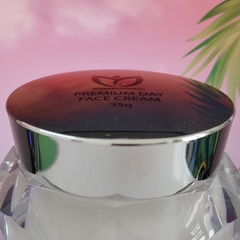 KEM DƯỠNG DA MẶT BAN NGÀY - PREMIUM DAY FACE CREAM
