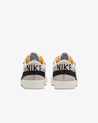Giầy Nike Blazer Low '77 Jumbo