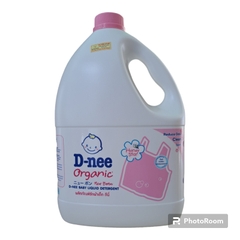 Nước giặt xả D.nee 3L (hồng)