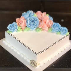 Bánh vuông hoa hồng hoa trà tông xanh và cam pastel trang trọng [MS: 0125]