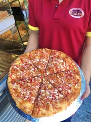 BM Pizza Thập Cẩm cỡ to 30cm