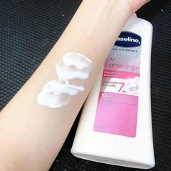 Sữa Dưỡng Thể Trắng Da VASELINE - 500ml MP