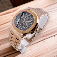 ĐỒNG HỒ  NAM CARNIVAL 8118G