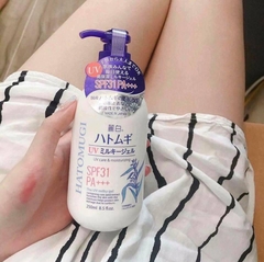 Sữa Dưỡng Thể Hatomugi SPF31 PA+++ MP