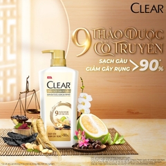 Dầu Gội CLEAR Gừng Và Hoa Cúc - Chai 630G