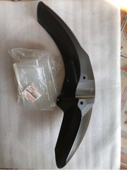 Dè trước Raider đen mờ