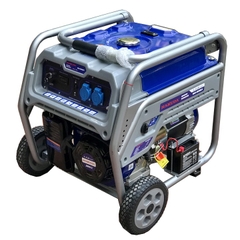 Máy phát điện chạy xăng HAKUDA 6KW HKD 8600EX đề
