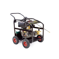 Máy xịt rửa cao áp chạy dầu JETTA 13HP JET-3600DF