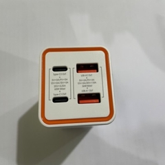 [SE450]Cốc sạc 4 cổng siêu nhanh Remax RP-U39 Gan Charger hỗ trợ PD 65W và QC 36W - sạc cho cả laptop (trắng)