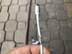 [SE8] Cáp sạc iphone đang lưới kẽm