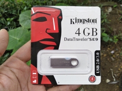 [SE44] Usb Kingston đầu kim loại 4G