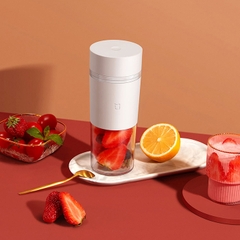 Máy xay sinh tố cầm tay Xiaomi Mijia MJZZB01PL.