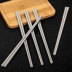 ĐŨA INOX