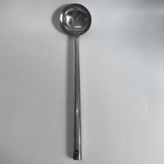 Muôi múc canh inox cán dài