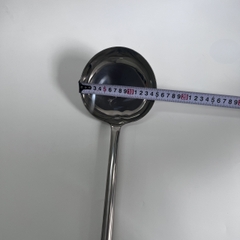 Muôi múc canh inox cán dài