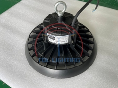 Đèn led nhà thi đấu, nhà xưởng UFO công suất 200W mã TQL-SPU200