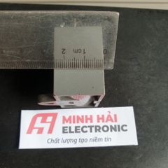 Tụ CBB611A 5uf 450V dùng trong vợt muỗi, tụ quạt điện kích thước 4.7 x 2.5 x 3.8 cm