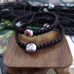 Vòng tay HandMade chỉ đỏ may mắn đính đá hoa nhiều màu