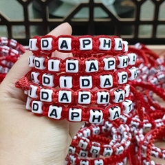 Vòng tay HandMade chỉ đỏ may mắn đính đá hoa nhiều màu