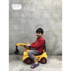 Xe cẩu chòi chân 1388
